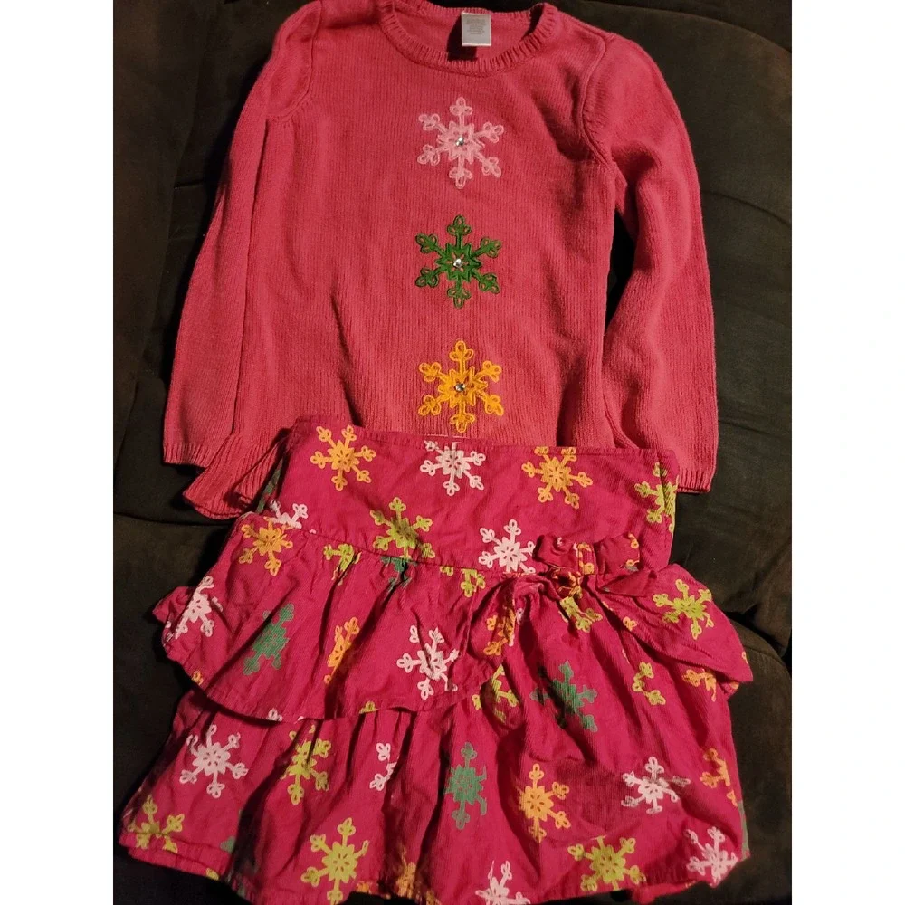 Gymboree cheery all the way‎ sweater 5 6 and skirt size 6